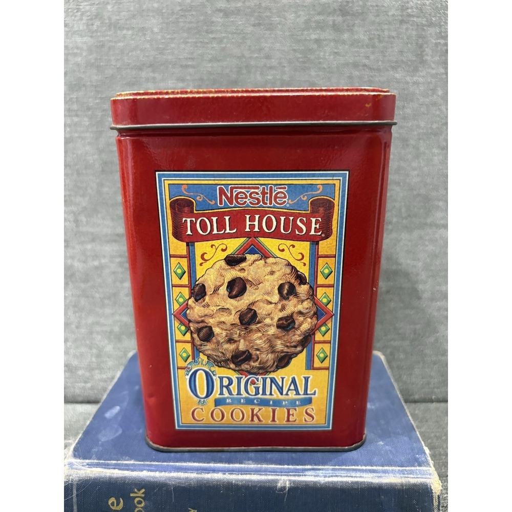 Vintage‎ Nestle Toll House Original Recipe Cookies Collectible Advertising Tin